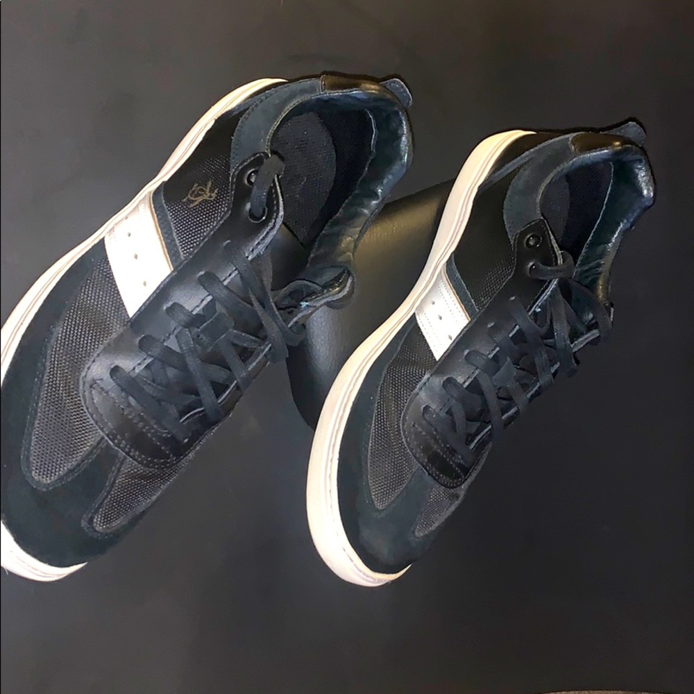 Men’s Penguin shoes